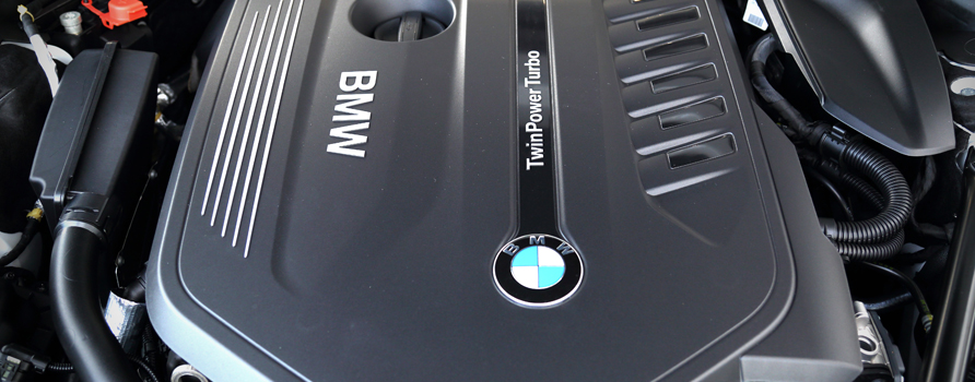 Rebuilt BMW 740i engine